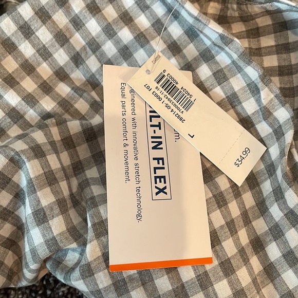 Button up - Picture 2 of 2